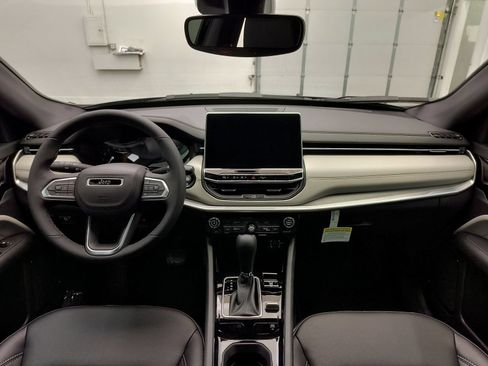 New 2026 Jeep Compass Limited AWD/4WD image 14