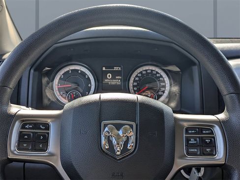 Used 2024 RAM 1500 Classic SLT image 28