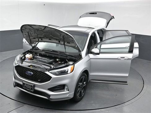 Certified 2019 Ford Edge ST w/ Convenience Package image 54