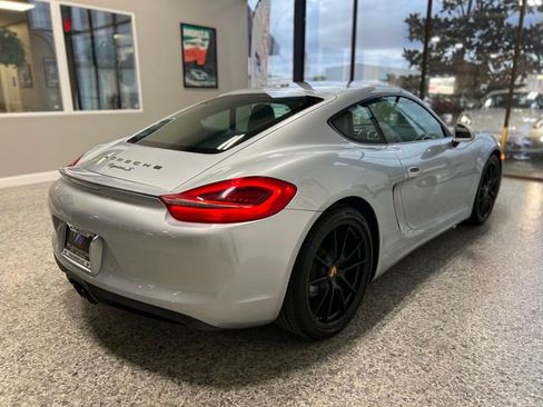Used 2016 Porsche Cayman S image 8
