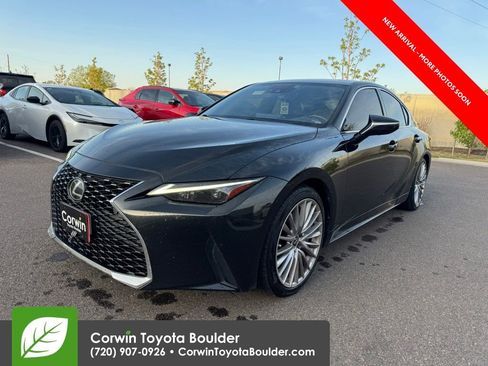Used 2022 Lexus IS 300 AWD w/ Premium Package image 3