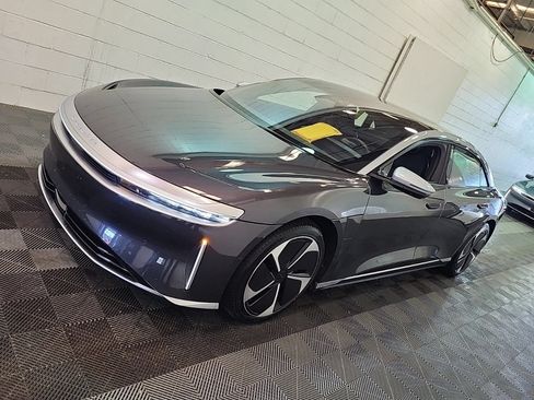 Used 2025 Lucid Air Grand Touring AWD/4WD image 3