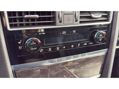 Used 2023 Nissan Armada Platinum AWD/4WD image 23