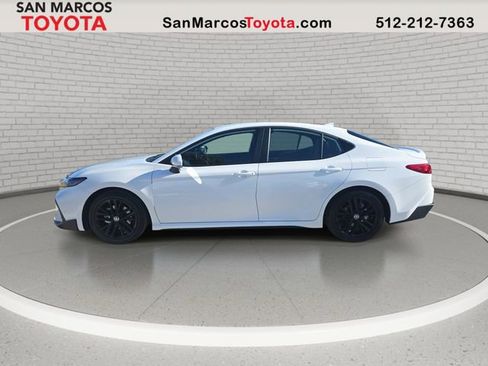 New 2026 Toyota Camry SE image 8