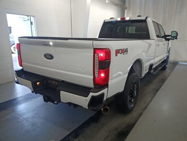 Used 2023 Ford F350 XLT w/ XLT Premium Package AWD/4WD image 4