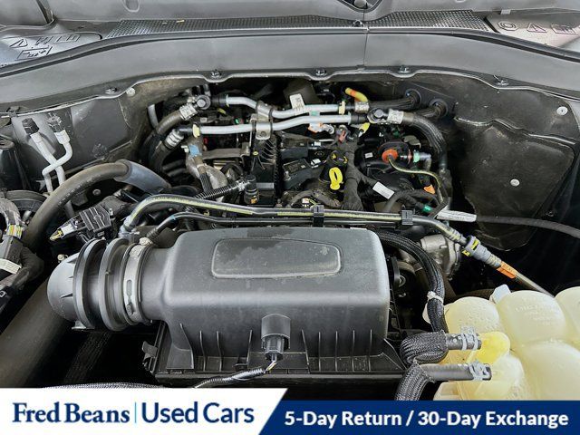 Used 2023 Ford Explorer XLT w/ Equipment Group 202A AWD/4WD image 30