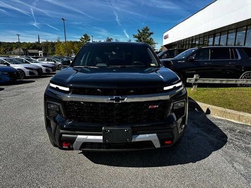 New 2026 Chevrolet Traverse Z71 w/ Driver Confidence Package AWD/4WD image 8