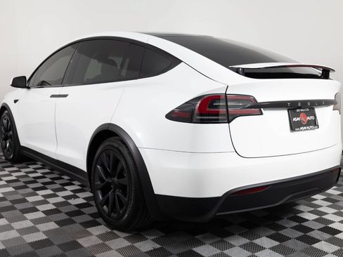 Used 2023 Tesla Model X AWD/4WD image 5
