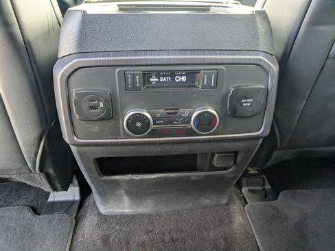Used 2022 Ford Expedition Max Platinum AWD/4WD image 16