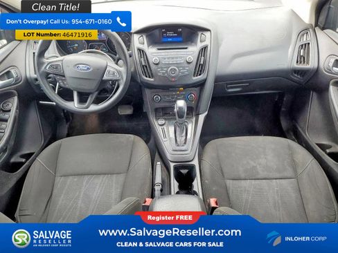 Used 2015 Ford Focus SE image 11