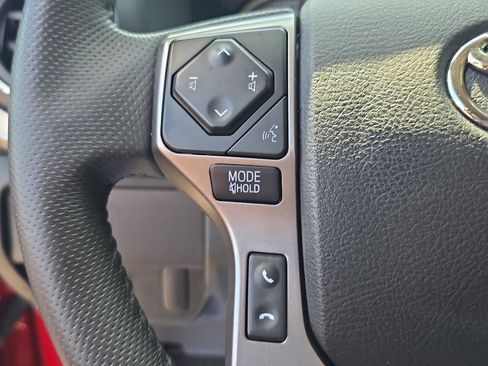 Used 2022 Toyota Tacoma SR5 image 29