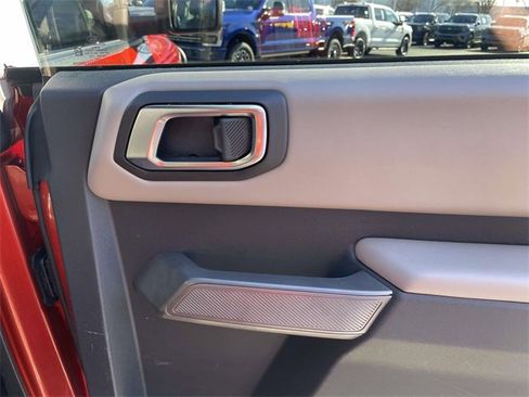Certified 2023 Ford Bronco Wildtrak image 25