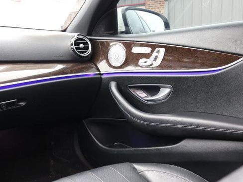 Used 2019 Mercedes-Benz E 300 w/ Premium 1 Package image 20