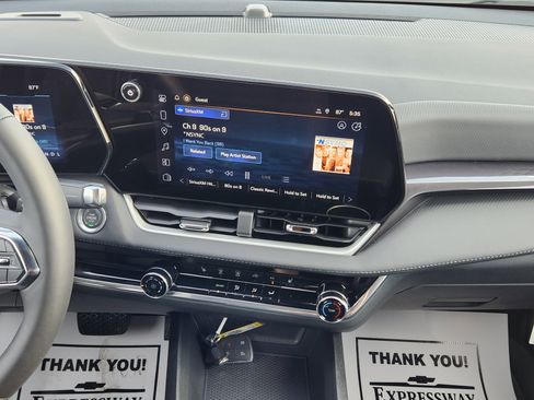 New 2026 Chevrolet Equinox LT w/ Safety and Technology Package FWD image 12