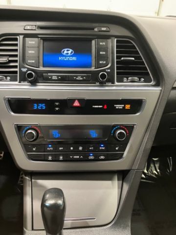 Used 2015 Hyundai Sonata Sport 2.0T FWD image 40