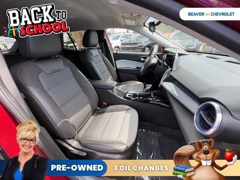 Used 2025 Chevrolet Trax LT FWD image 27