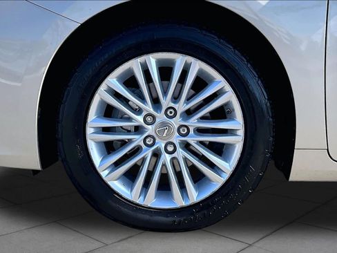 Used 2013 Lexus ES 350 w/ Premium Pkg FWD image 10