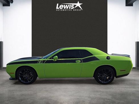 Used 2023 Dodge Challenger R/T w/ T/A Package RWD image 2