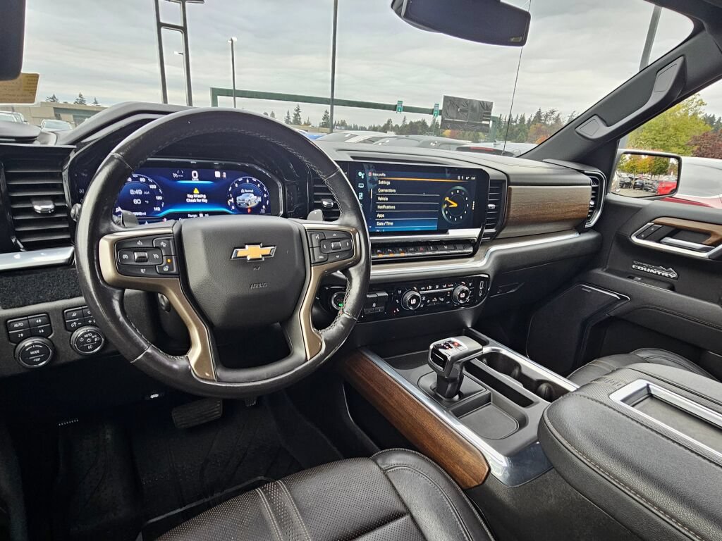 Certified 2022 Chevrolet Silverado 1500 High Country AWD/4WD image 11