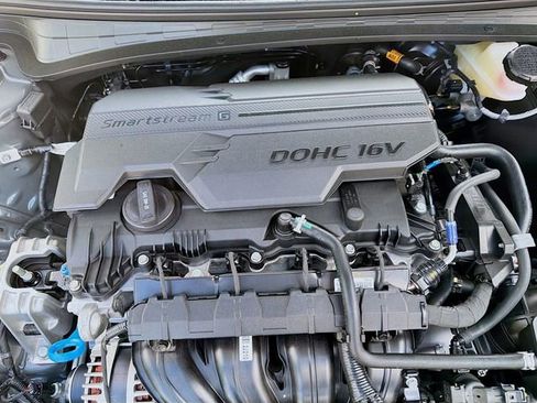 New 2026 Hyundai Elantra SE FWD image 29