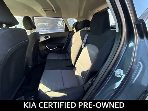 Certified 2022 Kia Soul LX FWD image 8
