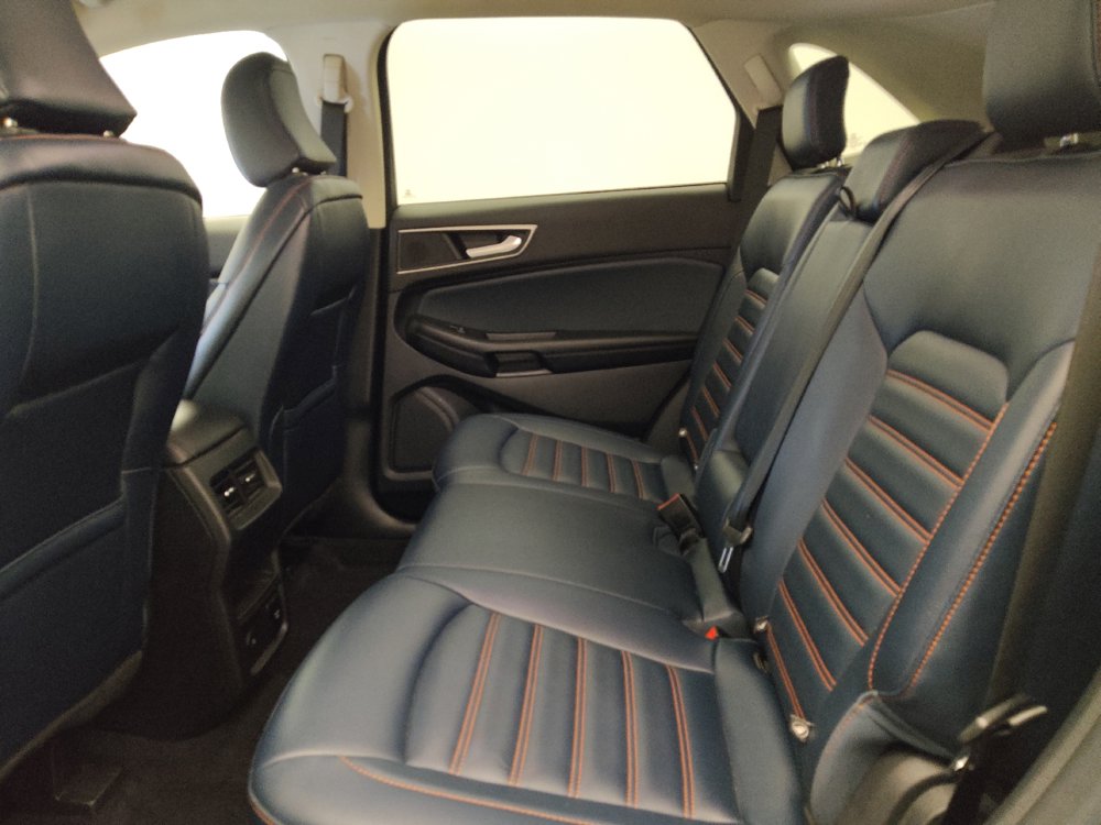Used 2024 Ford Edge SEL w/ Sport Appearance Package AWD/4WD image 18