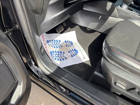 Used 2025 Ford Escape ST-Line Select image 16