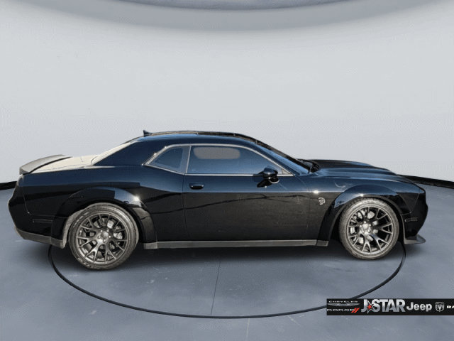 Used 2021 Dodge Challenger SRT Hellcat Redeye RWD image 4