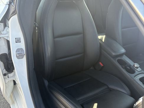 Used 2019 Mercedes-Benz CLA 250 image 14