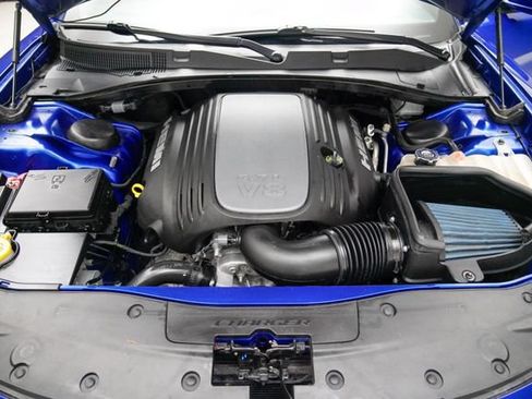 Used 2018 Dodge Charger R/T RWD image 12
