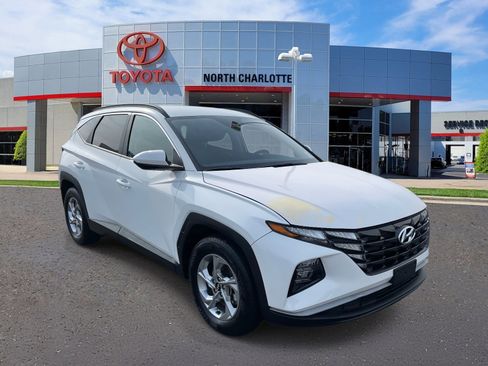 Used 2024 Hyundai Tucson SEL image 2