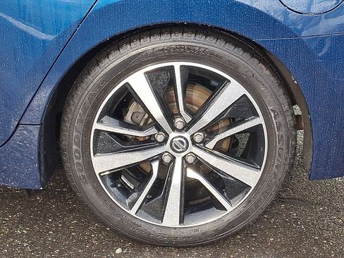 Used 2021 Nissan Maxima 3.5 SV w/ Floor Mat Group image 6