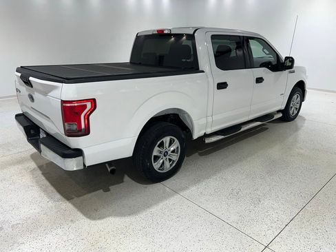 Used 2017 Ford F150 XLT RWD image 5