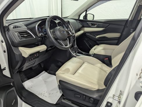 Used 2019 Subaru Ascent Limited AWD/4WD image 17