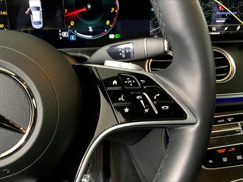 Used 2023 Mercedes-Benz E 350 E 350 image 25