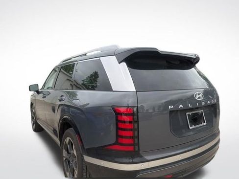 Used 2026 Hyundai Palisade Limited image 7