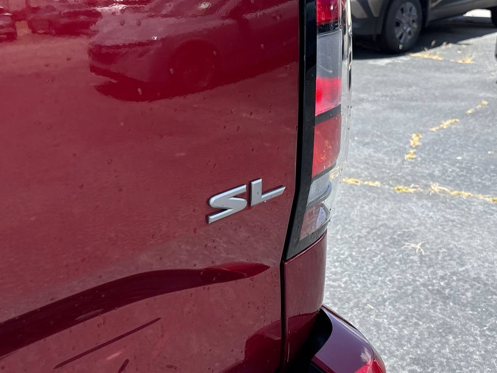 Used 2025 Nissan Frontier SL RWD image 22