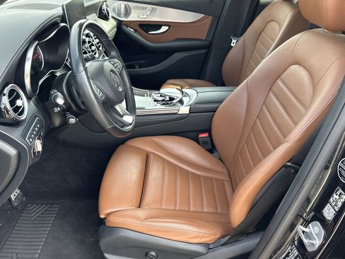 Used 2019 Mercedes-Benz GLC 43 AMG 4MATIC image 13