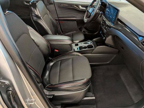 Certified 2023 Ford Escape ST-Line w/ Tech Pack #1 FWD image 24