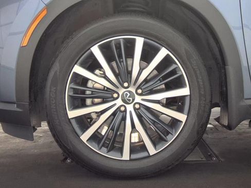 Certified 2025 INFINITI QX60 Sensory w/ Vision Package AWD/4WD image 6