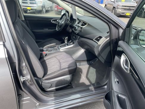 Used 2018 Nissan Sentra SV w/ Protection Package image 28