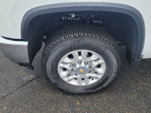 New 2025 Chevrolet Silverado 2500 LTZ w/ LTZ Convenience Package image 6