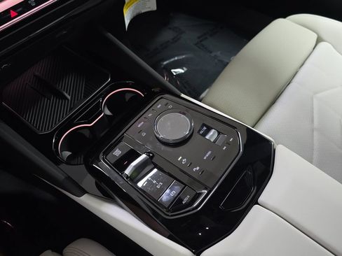 New 2027 BMW 530i RWD image 19