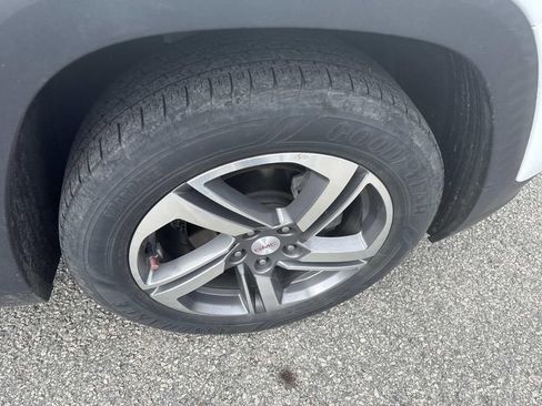 Used 2020 GMC Terrain SLT image 10