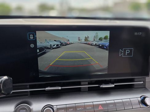 Used 2025 Hyundai Kona SE FWD image 29