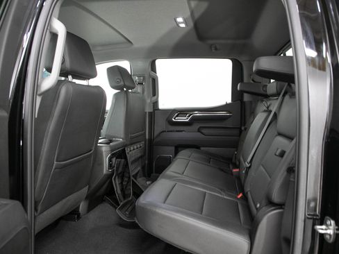 Used 2023 GMC Sierra 1500 Elevation w/ Elevation Premium Package AWD/4WD image 15