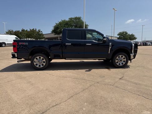 Used 2024 Ford F250 Lariat w/ Lariat Ultimate Package AWD/4WD image 8