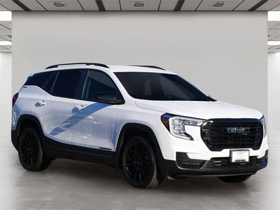 Used 2023 GMC Terrain SLE w/ Driver Convenience Package
