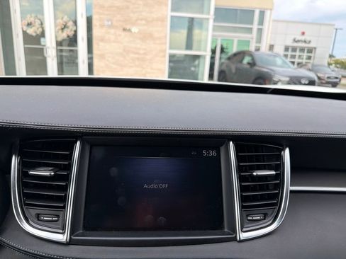 Certified 2023 INFINITI QX50 Luxe FWD image 11
