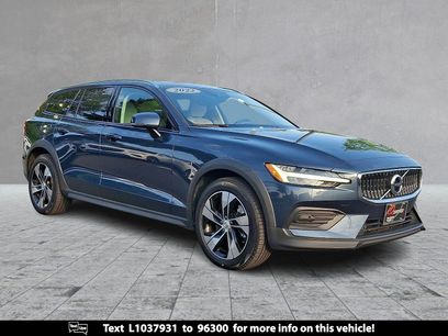 Used 2020 Volvo V60 T5 Cross Country